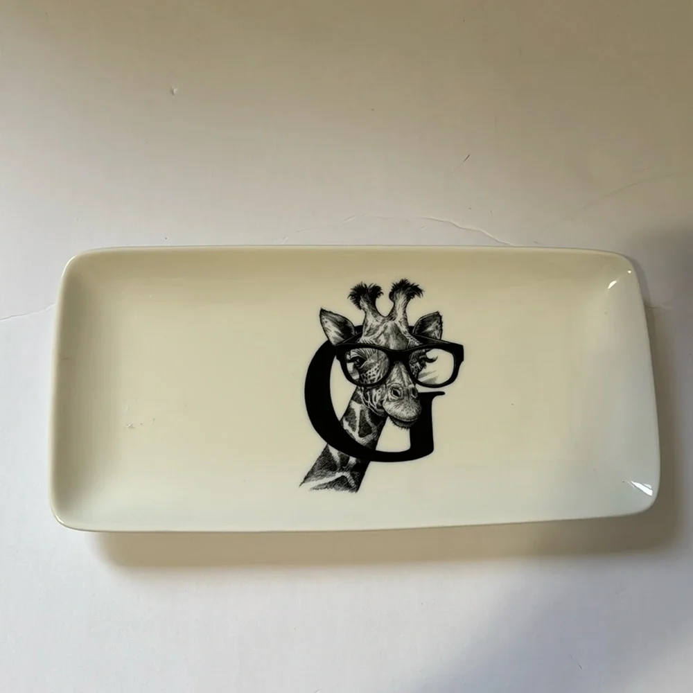 Williams Sonoma Genius Giraff tray